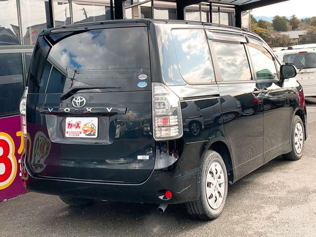 トヨタ ヴォクシー ２．０ Ｘ Ｌエディション H23年 (九州・沖縄) 99