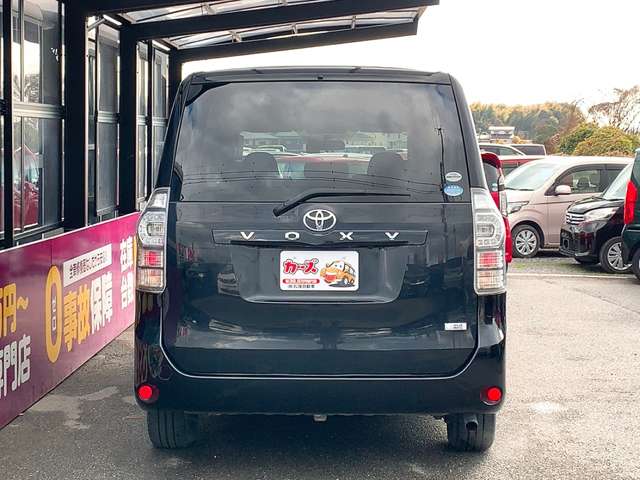 トヨタ ヴォクシー ２．０ Ｘ Ｌエディション H23年 (九州・沖縄) 99