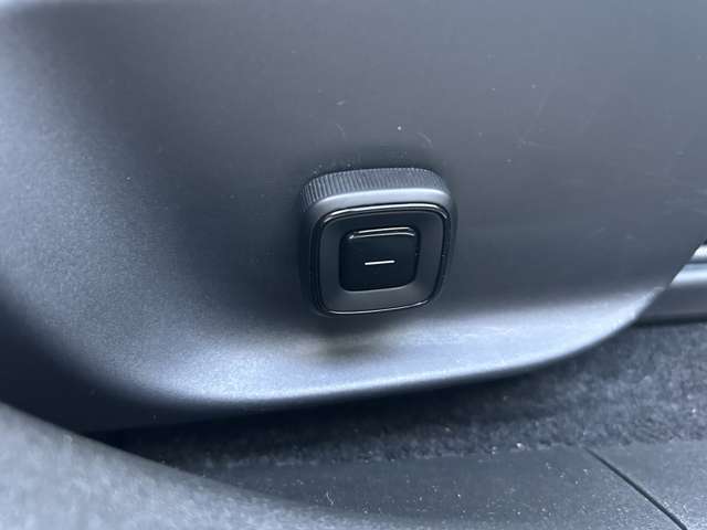 ボルボ ＥＸ３０ ウルトラシングルモーター　エクステンデッドレンジ R6年 (東北) 99