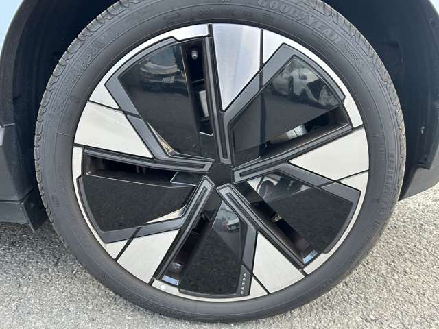 ボルボ ＥＸ３０ ウルトラシングルモーター　エクステンデッドレンジ R6年 (東北) 99