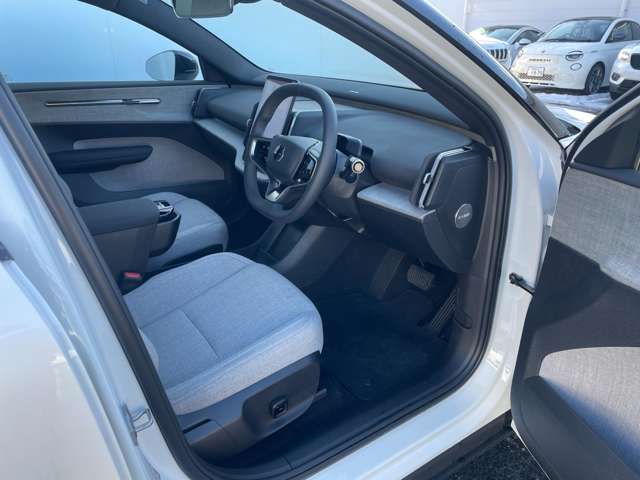 ボルボ ＥＸ３０ ウルトラシングルモーター　エクステンデッドレンジ R6年 (東北) 99