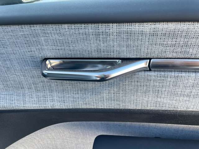 ボルボ ＥＸ３０ ウルトラシングルモーター　エクステンデッドレンジ R6年 (東北) 99