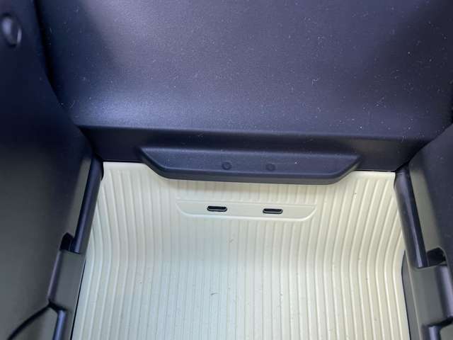 ボルボ ＥＸ３０ ウルトラシングルモーター　エクステンデッドレンジ R6年 (東北) 99