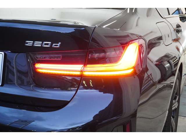 ＢＭＷ ３シリーズ ３２０Ｄ Ｘドライブ Ｍスポーツ ディーゼルターボ ４ＷＤ R4年 (近畿) 99