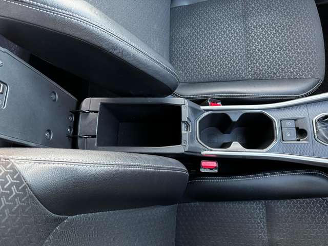 ダイハツ ロッキー １．２ プレミアム Ｇ R3年 (九州・沖縄) 99