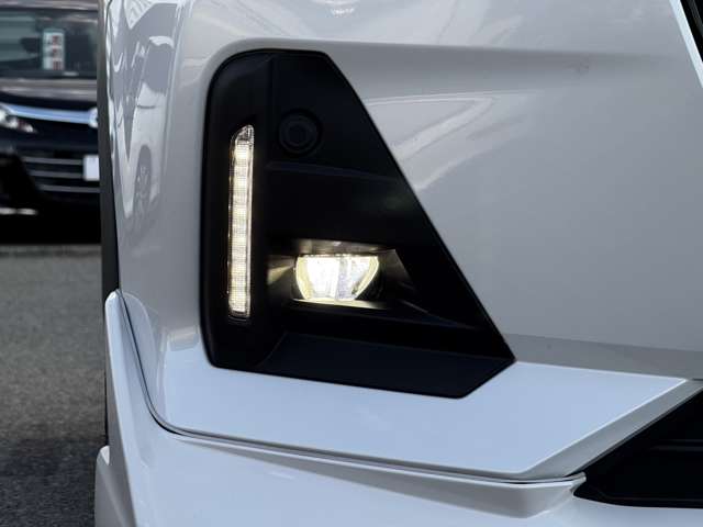 ダイハツ ロッキー １．２ プレミアム Ｇ R3年 (九州・沖縄) 99