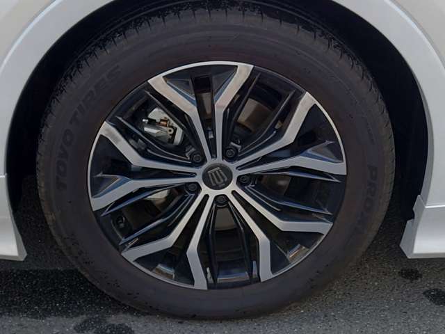 トヨタ クラウン　クロスオーバー　ハイブリッド ２．５ Ｇ Ｅ－ＦＯＵＲ ４ＷＤ R6年 (中国) 99