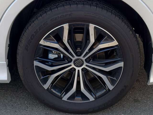 トヨタ クラウン　クロスオーバー　ハイブリッド ２．５ Ｇ Ｅ－ＦＯＵＲ ４ＷＤ R6年 (中国) 99