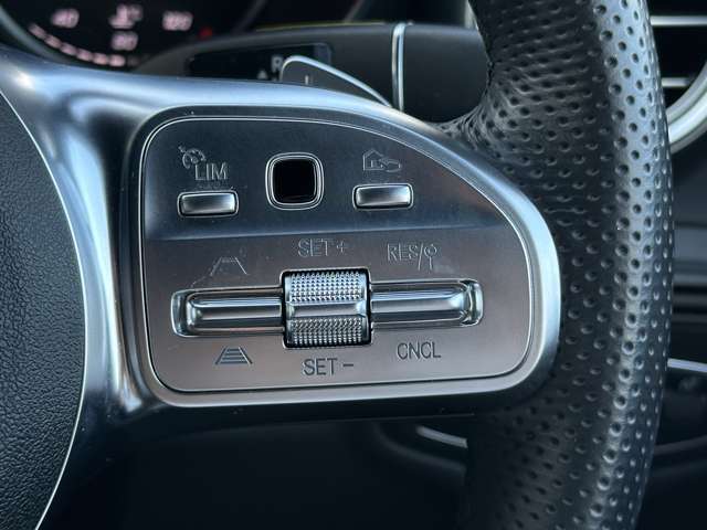 メルセデスベンツ ＧＬＣクーペ ２２０ Ｄ ４マチック ＡＭＧラインパッケージ ４ＷＤ ＭＰ２０２３０２ R5年 (近畿) 99