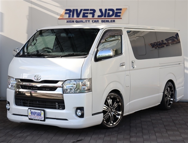 トヨタ ハイエースバン ２．０ スーパーＧＬ ダークプライムＩＩ ロングボディ R1年 (関東) 99