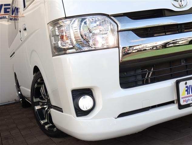 トヨタ ハイエースバン ２．０ スーパーＧＬ ダークプライムＩＩ ロングボディ R1年 (関東) 99