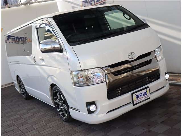 トヨタ ハイエースバン ２．０ スーパーＧＬ ダークプライムＩＩ ロングボディ R1年 (関東) 99