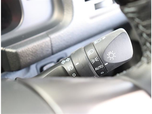 トヨタ ハイエースバン ２．０ スーパーＧＬ ダークプライムＩＩ ロングボディ R1年 (関東) 99