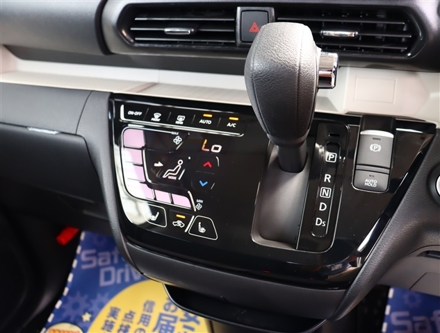 三菱 デリカ　ミニ ６６０ Ｔ プレミアム ４ＷＤ R5年 (関東) 99