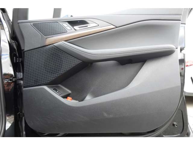 ＢＭＷ ２シリーズアクティブツアラー ２１８Ｉ エクスクルーシブ ＤＣＴ R6年 (近畿) 99