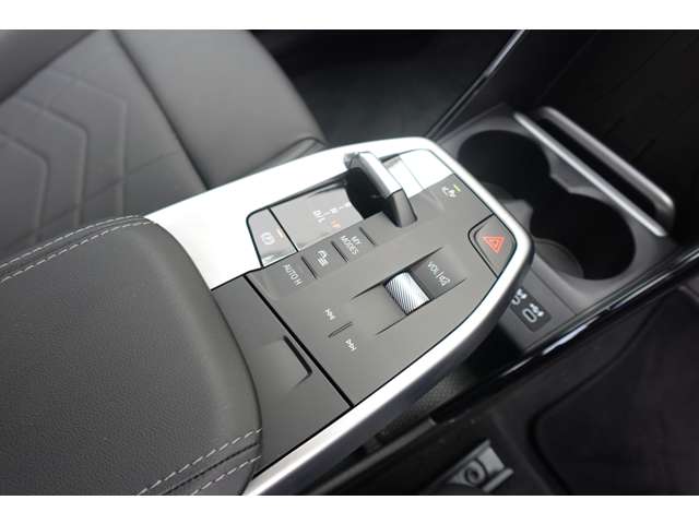 ＢＭＷ ２シリーズアクティブツアラー ２１８Ｉ エクスクルーシブ ＤＣＴ R6年 (近畿) 99