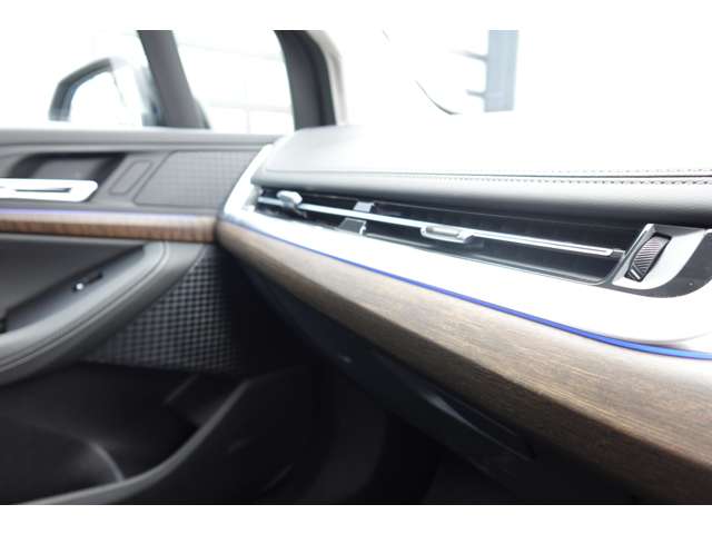 ＢＭＷ ２シリーズアクティブツアラー ２１８Ｉ エクスクルーシブ ＤＣＴ R6年 (近畿) 99