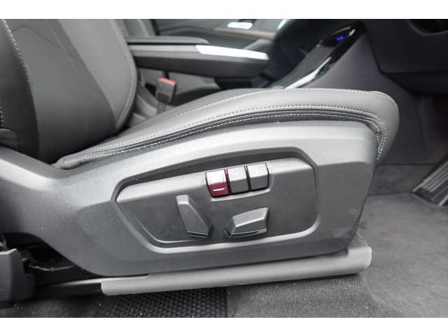 ＢＭＷ ２シリーズアクティブツアラー ２１８Ｉ エクスクルーシブ ＤＣＴ R6年 (近畿) 99