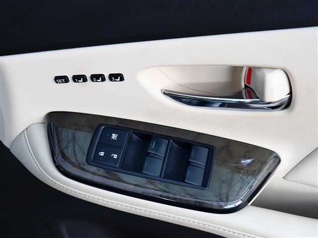 レクサス ＨＳ２５０ｈ バージョンＩ H22年 (関東) 99