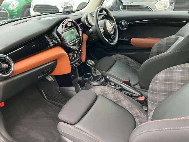 ミニ ミニ クーパーＳ ３ドア H30年 (近畿) 99