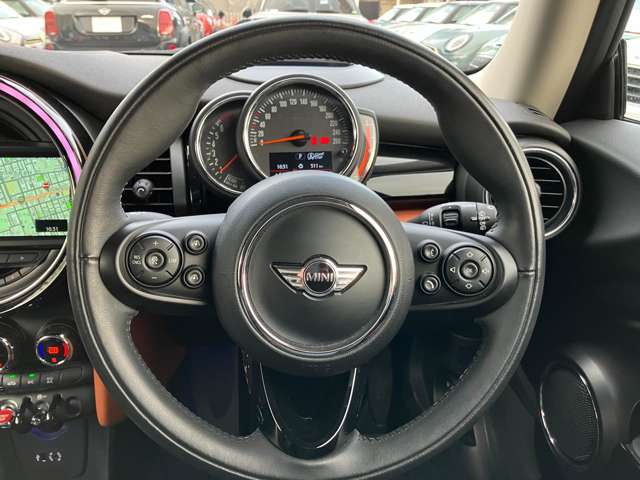 ミニ ミニ クーパーＳ ３ドア H30年 (近畿) 99