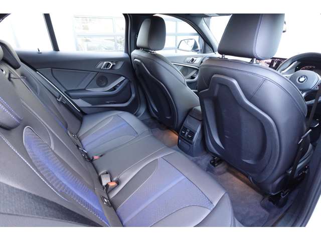 ＢＭＷ １シリーズ １１８Ｄ Ｍスポーツ ディーゼルターボ R6年 (近畿) 99