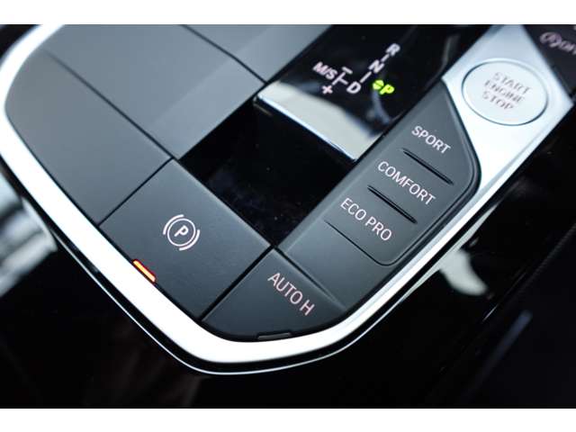 ＢＭＷ １シリーズ １１８Ｄ Ｍスポーツ ディーゼルターボ R6年 (近畿) 99