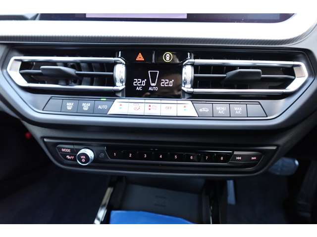 ＢＭＷ １シリーズ １１８Ｄ Ｍスポーツ ディーゼルターボ R6年 (近畿) 99