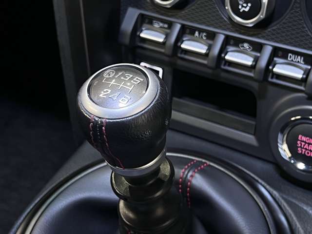 トヨタ ８６ ２．０ ＧＴ H28年 (関東) 99