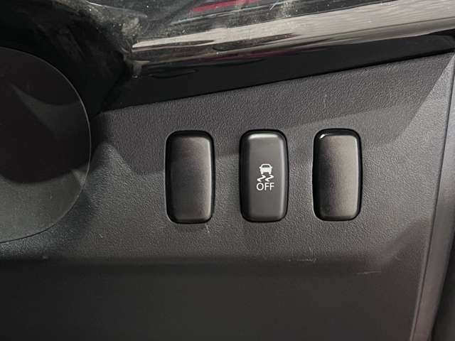 三菱 ランサー ２．０ ファイナルエディション ４ＷＤ H27年 (関東) 99