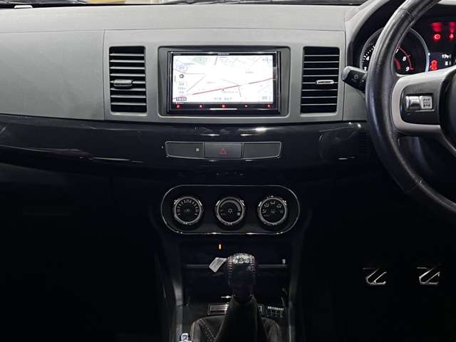 三菱 ランサー ２．０ ファイナルエディション ４ＷＤ H27年 (関東) 99