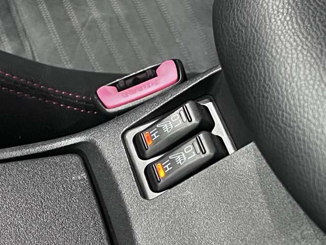 三菱 ランサー ２．０ ファイナルエディション ４ＷＤ H27年 (関東) 99