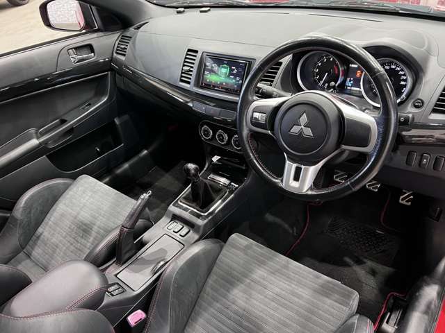 三菱 ランサー ２．０ ファイナルエディション ４ＷＤ H27年 (関東) 99