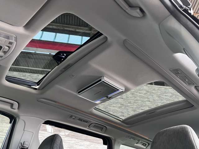 トヨタ アルファード　ハイブリッド ２．４ ＳＲ ４ＷＤ H24年 (関東) 99