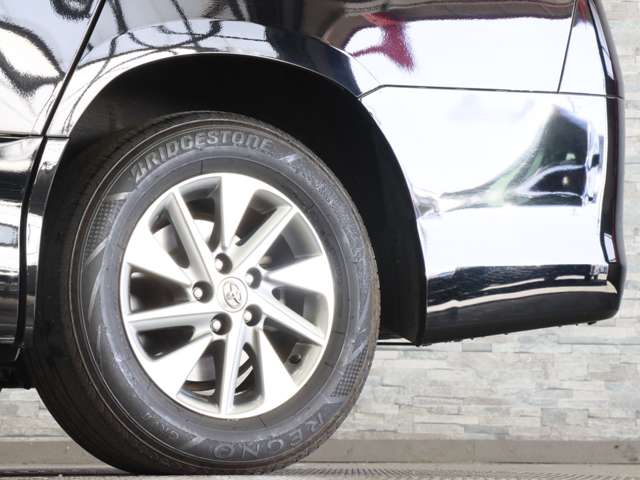 トヨタ アルファード　ハイブリッド ２．４ ＳＲ ４ＷＤ H24年 (関東) 99