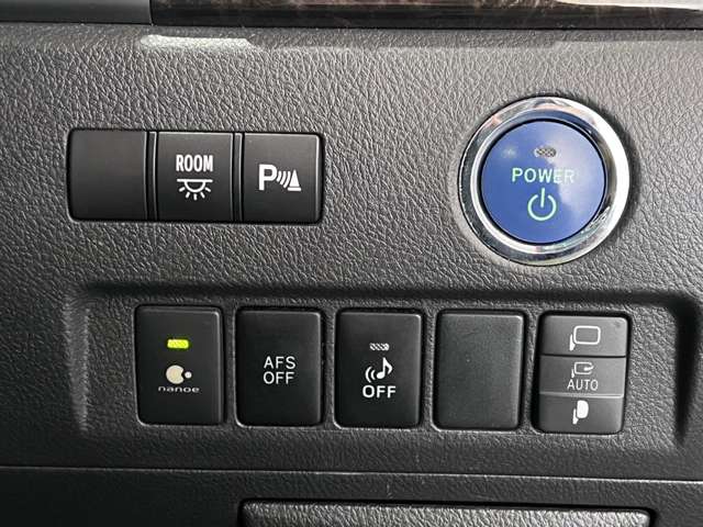 トヨタ アルファード　ハイブリッド ２．４ ＳＲ ４ＷＤ H24年 (関東) 99