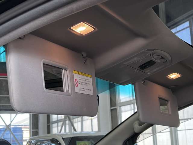 トヨタ アルファード　ハイブリッド ２．４ ＳＲ ４ＷＤ H24年 (関東) 99