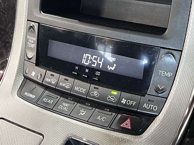 トヨタ アルファード　ハイブリッド ２．４ ＳＲ ４ＷＤ H24年 (関東) 99