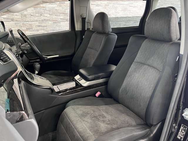 トヨタ アルファード　ハイブリッド ２．４ ＳＲ ４ＷＤ H24年 (関東) 99