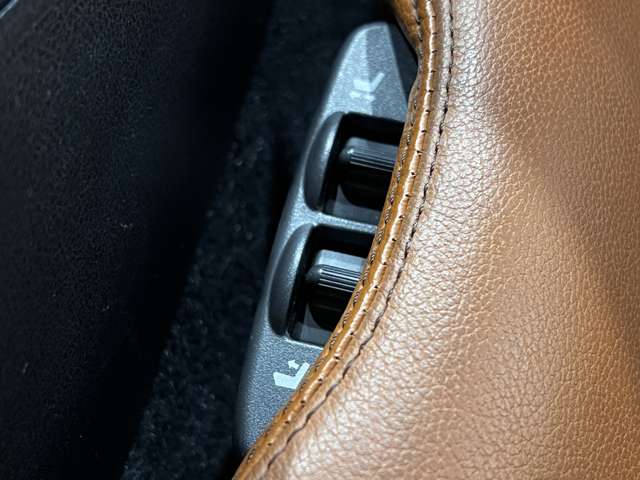 日産 フェアレディＺ ３．７ バージョン ＳＴ H21年 (関東) 99