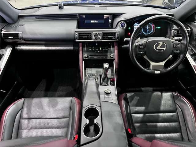 レクサス ＩＳ３００ｈ Ｆスポーツ H29年 (関東) 99