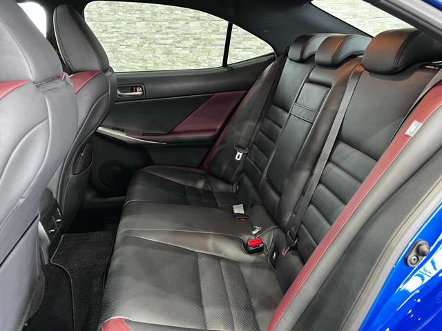 レクサス ＩＳ３００ｈ Ｆスポーツ H29年 (関東) 99