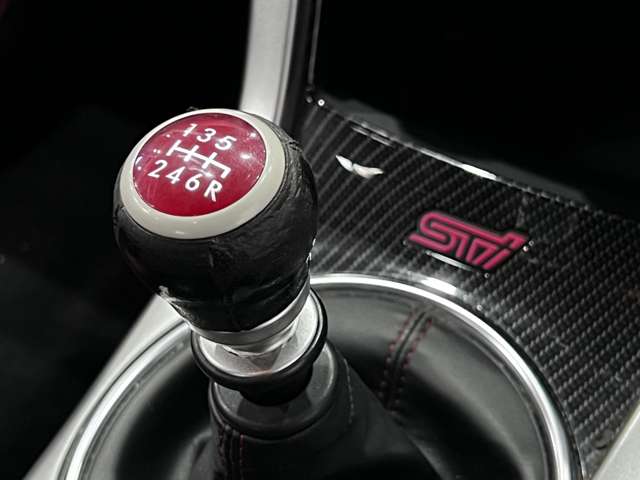 スバル ＷＲＸ　ＳＴＩ ＳＴＩ ２．０ タイプＳ ４ＷＤ H28年 (関東) 99