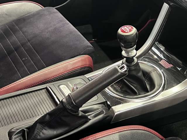 スバル ＷＲＸ　ＳＴＩ ＳＴＩ ２．０ タイプＳ ４ＷＤ H28年 (関東) 99