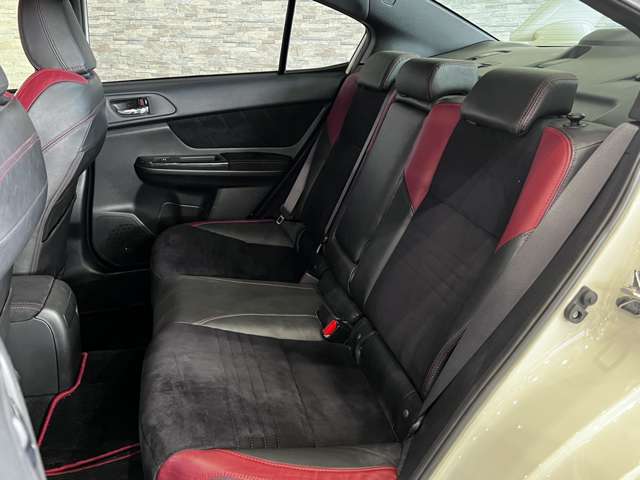 スバル ＷＲＸ　ＳＴＩ ＳＴＩ ２．０ タイプＳ ４ＷＤ H28年 (関東) 99