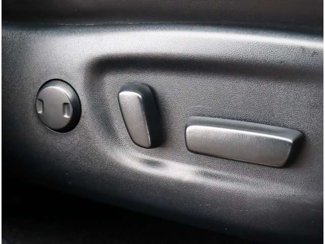 トヨタ ハリアー ２．０ プレミアム スタイル ノアール R1年 (関東) 99