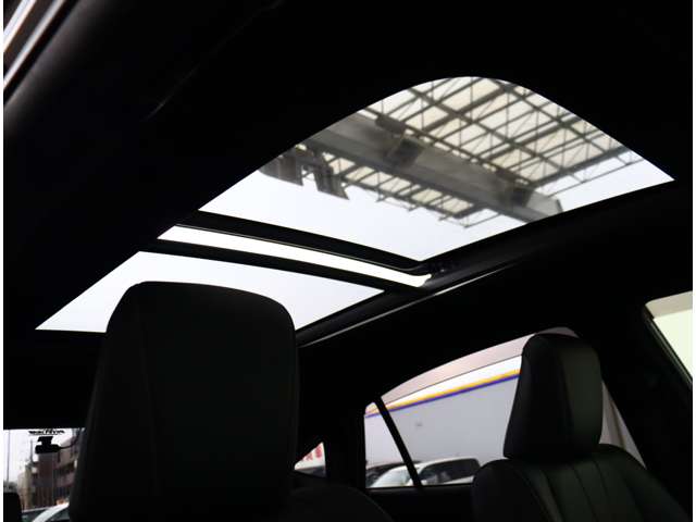 トヨタ ハリアー ２．０ プレミアム スタイル ノアール R1年 (関東) 99