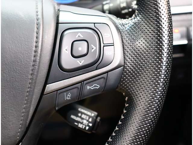 トヨタ ハリアー ２．０ プレミアム スタイル ノアール R1年 (関東) 99