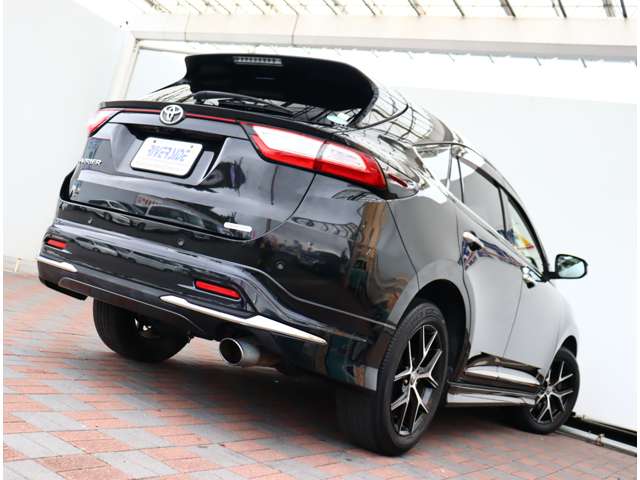 トヨタ ハリアー ２．０ プレミアム スタイル ノアール R1年 (関東) 99