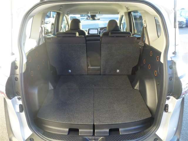 トヨタ シエンタ １．５ ファンベース Ｇ R2年 (東北) 99